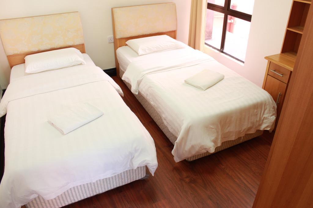 Homestay Marina Court Resort Kota Kinabalu Exterior photo